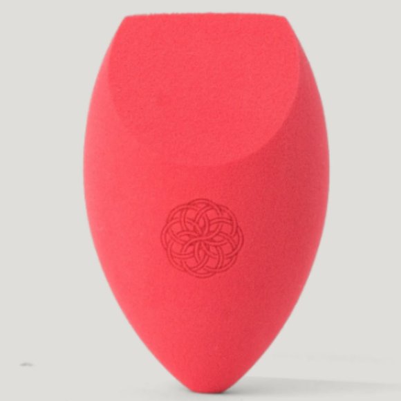 BOGO BUNDLE! Beauty Sponges - Picture 4 of 6